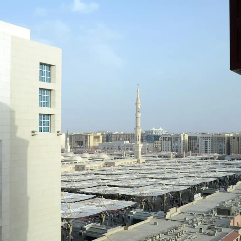 Pemandangan dari kamar Hotel Concorde Dar Al Khair (en.planetofhotels.com)