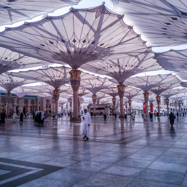 Mosque (Pixabay by: M-Zayed)