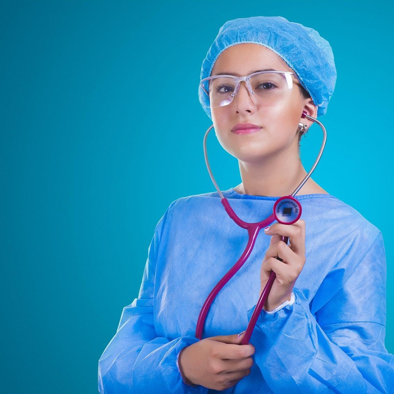 Doctor (Pixabay By: voltamax)