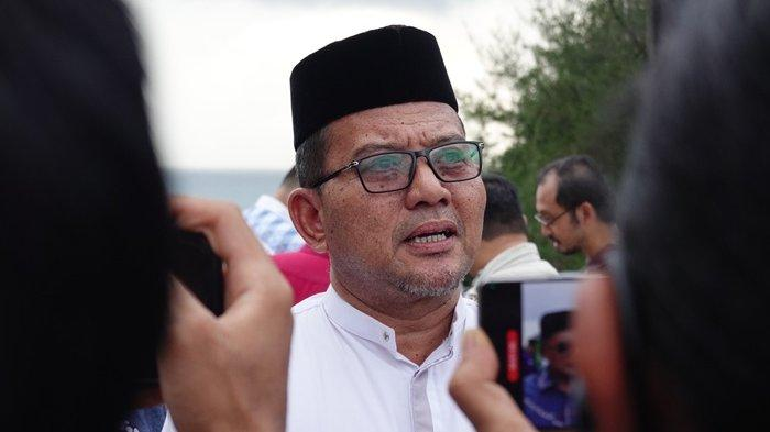 Ketua Petugas Penyelenggara Ibadah Haji (PPIH) Aceh, Azhari yang juga Kakanwil Kemenag Aceh. (Dok: aceh.tribunnews.com)