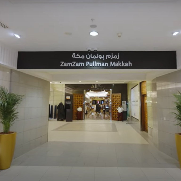 Pullman Zamzam (Dok: Diar Al Manasik)